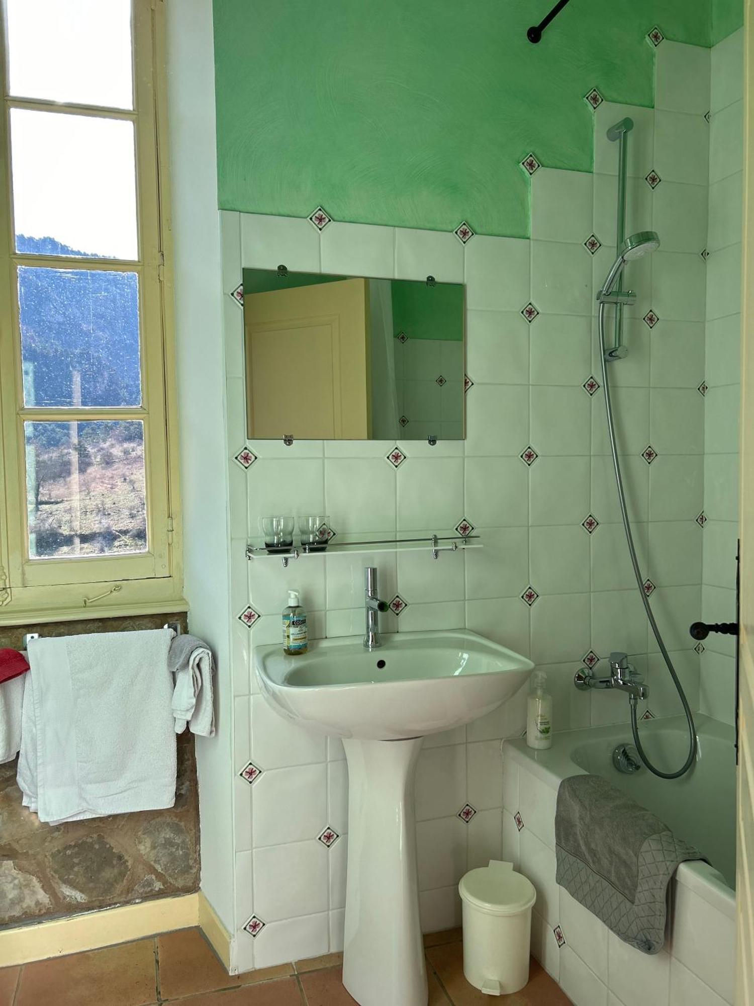 Ermitage De Peyreleau Bed & Breakfast Dış mekan fotoğraf