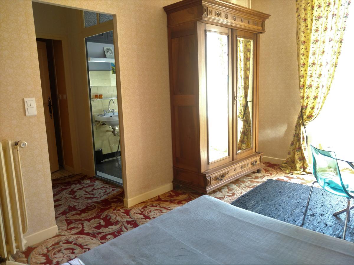 Ermitage De Peyreleau Bed & Breakfast Dış mekan fotoğraf